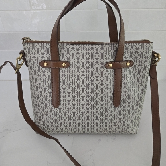 Fossil Felicity Signature Crossbody Satchel Purse Bag Logo Taupe Vegan Leather - Picture 4 of 10